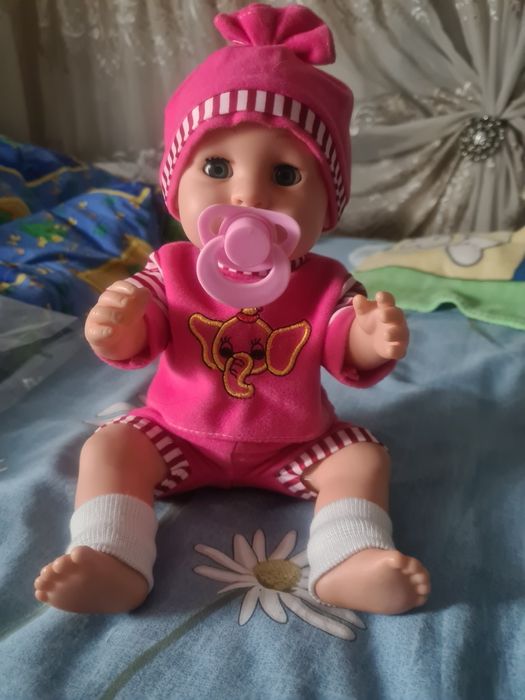 Кукла продаётся.