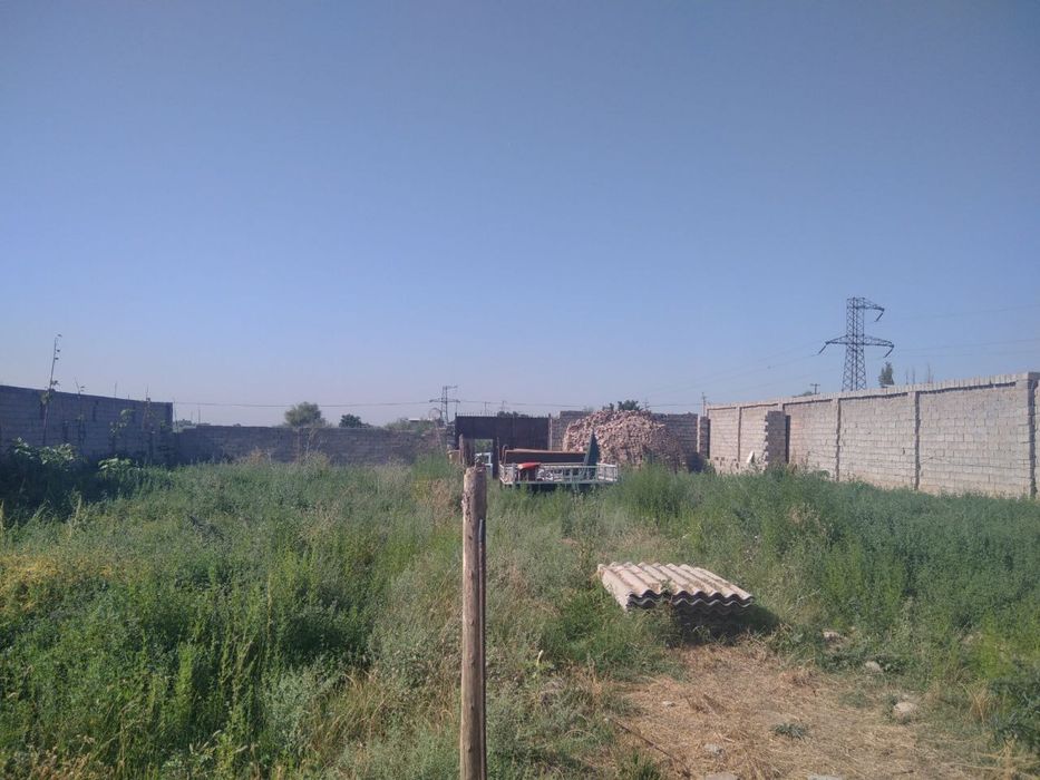 Nazarbek tekistilda yer sotladi