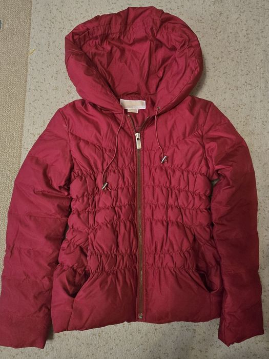 Продавам детско яке Michael Kors