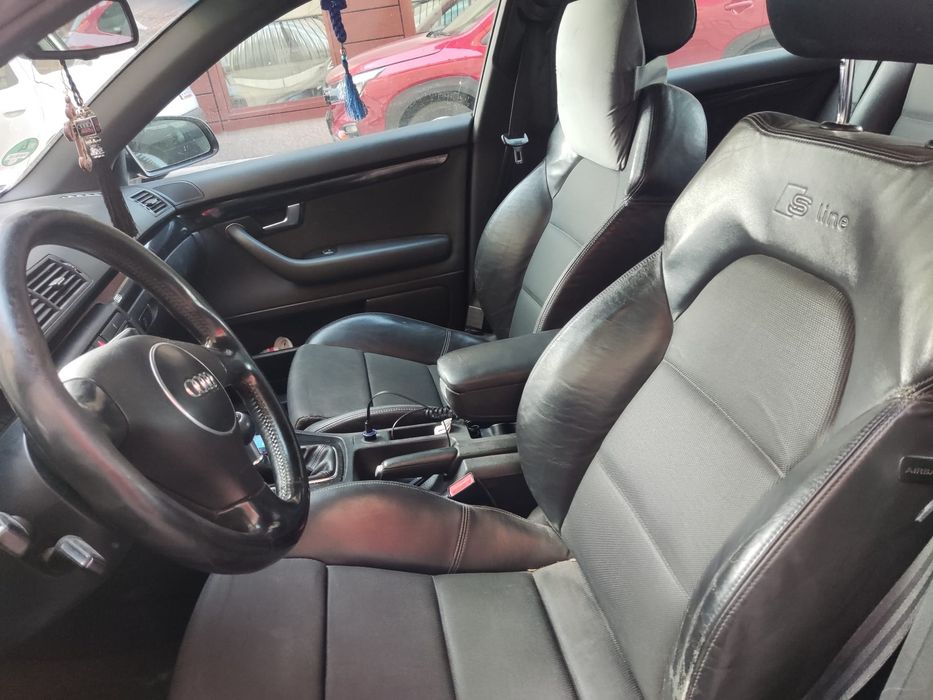 Audi A4 B6 - 2.5 V6 - 2004