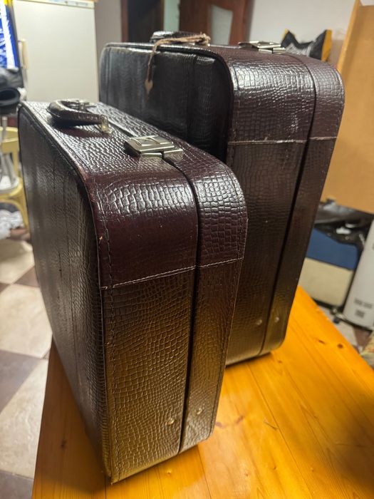 Лот ретро куфари