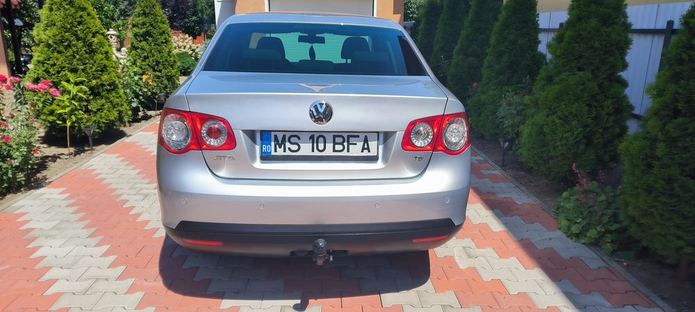 VOLKSWAGEN Jetta 2008 — imagine 3