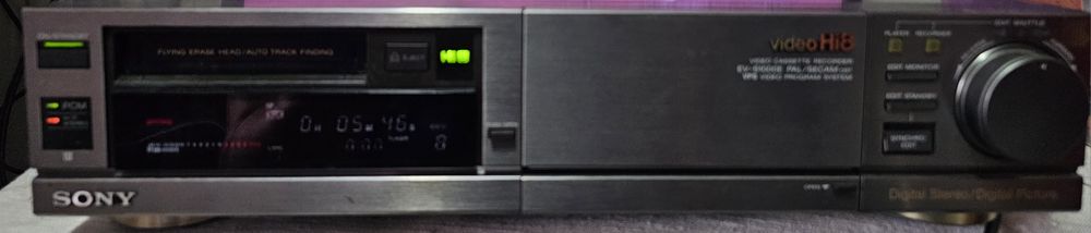 Vand videorecorder hi8 Sony EV-S1000E