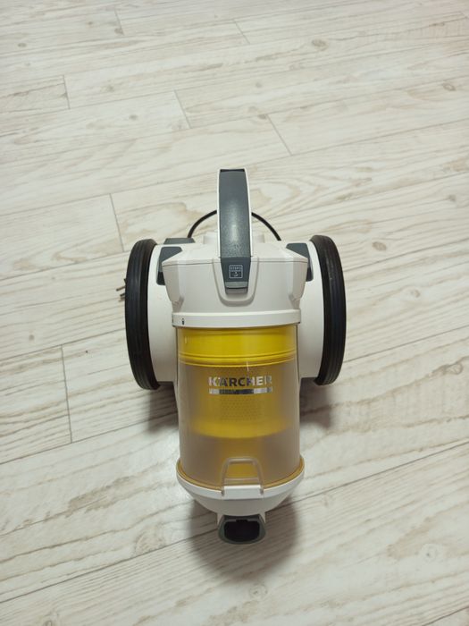 Продам былесос Karcher VC3 premium