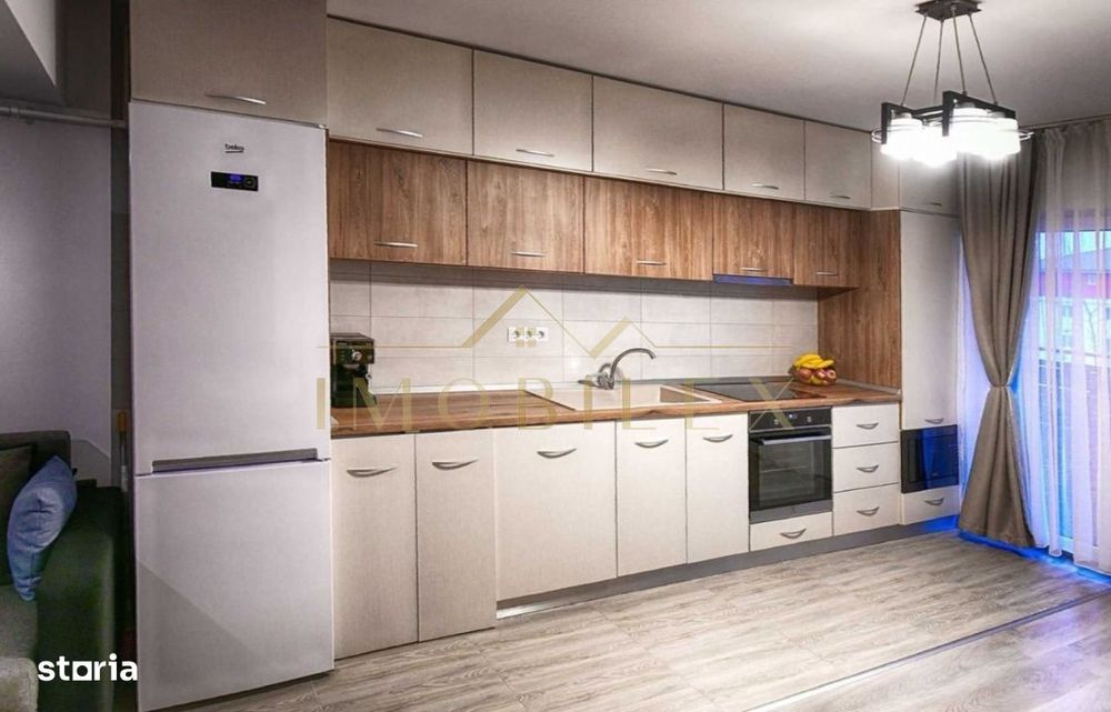 Apartament 3 camere, zona Dambul Rotund