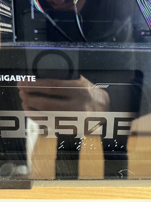 PC GAMING I5 12400 16GB RAM 32MHZ 500GB m2 VIDEO: RX6600