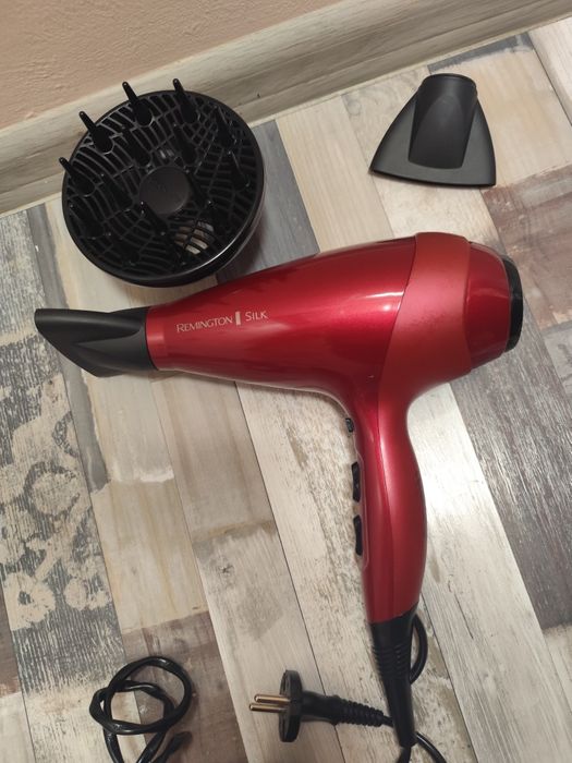 Сешоар Remington AC9096, 2400 W