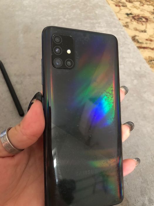 Телефон Samsung Galaxy A51
