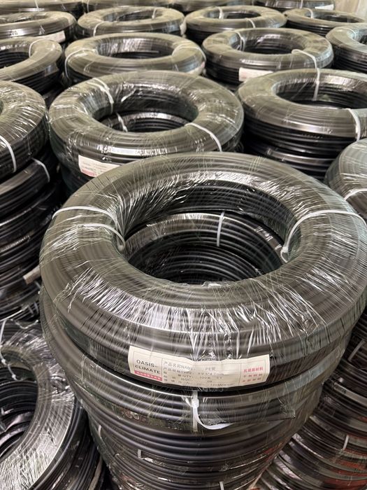 Mikroklimot uchun shlanka. yuqori bosimli PE 9,5*4,0 mm.