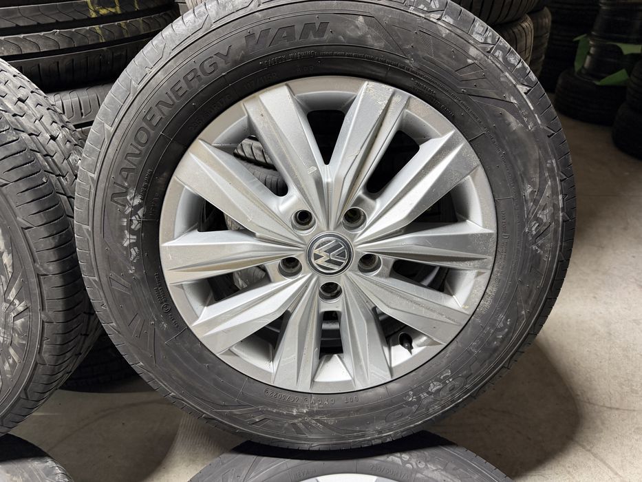 Jante Originale VW Crafter Sprinter R17 echipate vara 235 60 17C