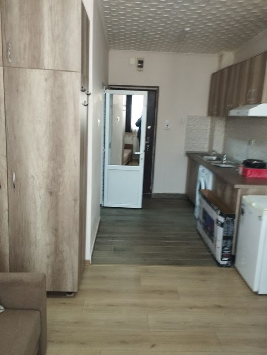 Proprietar închiriez garsoniera