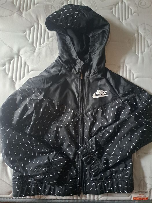 Geaca Nike fete mar M