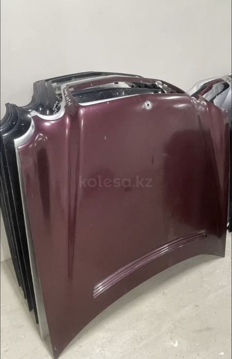 Капот mercedes-banz C203 E210