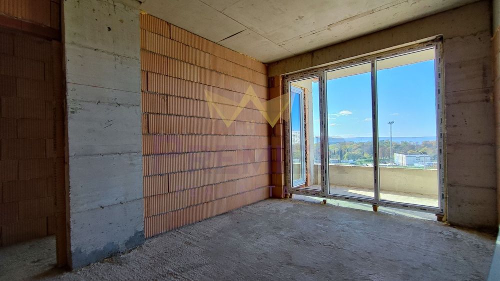 Продава се Тристаен апартамент в Варна, Победа - 83 кв.м за 1802 €/кв.м - Снимка #4