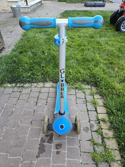 Детска тротинетка MID 5 от Декатлон и Globber 5 в 1