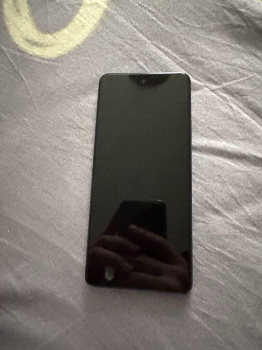 телефон Infinix HOT40