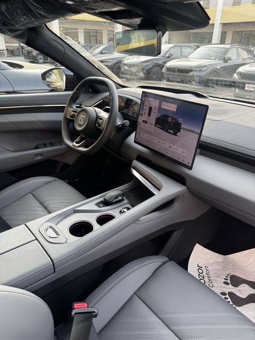 Zeekr 001 U sport 2025