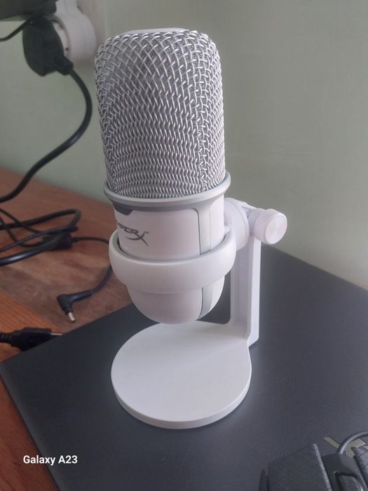 Noutbook Acer 8ga 512 + 1Terabayt + kompelekt