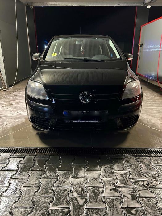 Vand Golf V Plus defect