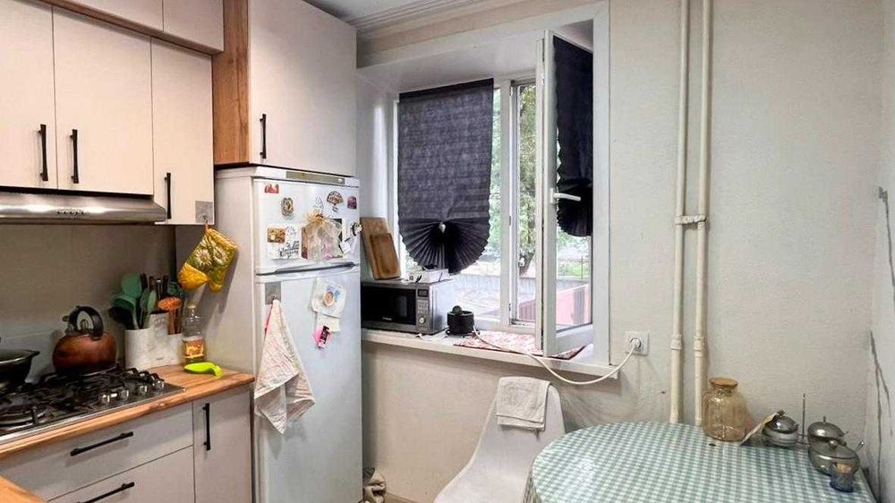 Продам 2 ком ценрт Айым