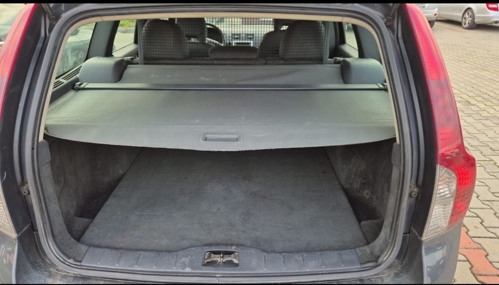 Vand Volvo V50 2.0 diesel an 2010 facelift