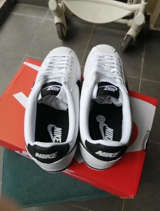 Кроссовки nike cortez