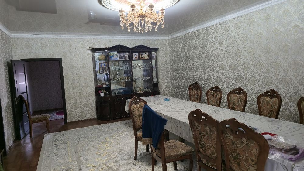 Үлкен үй сатылады