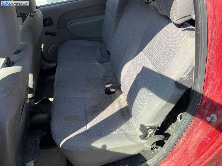 Bancheta Spate Pasageri Sezut cu Spatar Dacia Logan 1 MCV 2004 - 2012