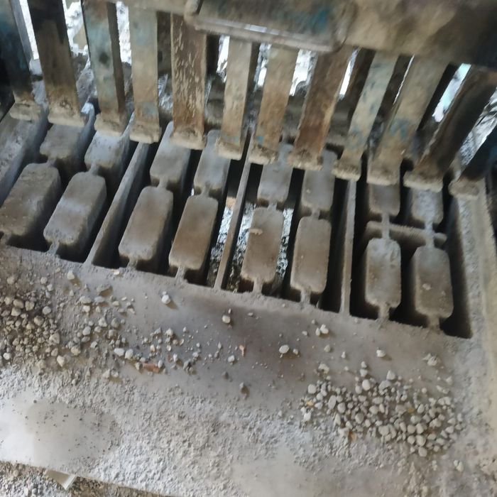 Песколочный стонок