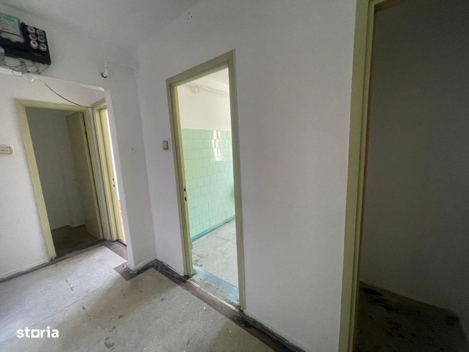 Apartament cu 3 camere, 63.20 mp, zona Valea Rosie