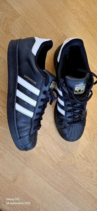 Pantofi sport bărbați.