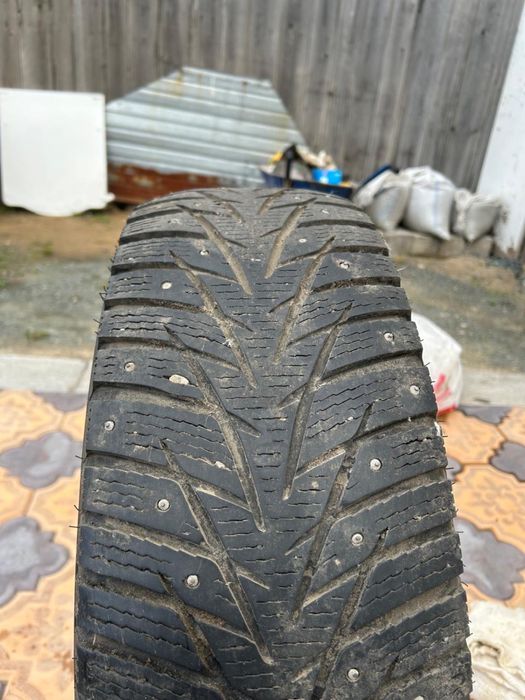 Продам шины зимние