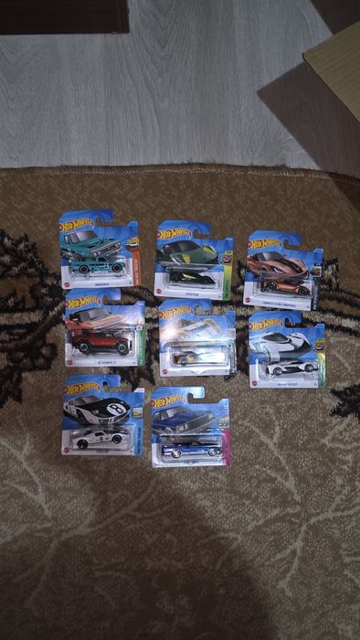 Hot wheels 1:64 mainline