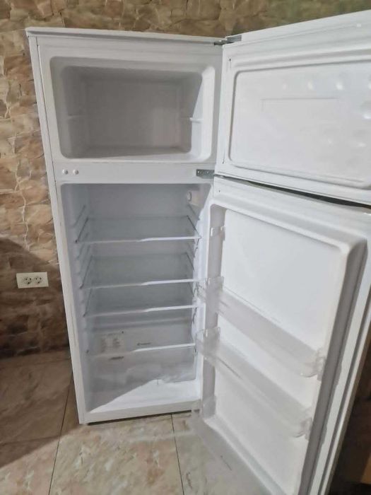 frigider cu congelator
