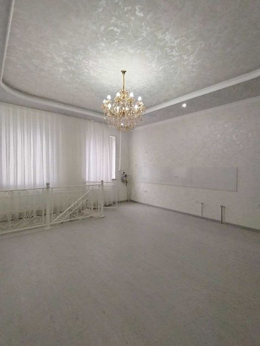 Продается 1х комн квартира дуплекс ор.р Шарк2 Чевар цена 33900 у.е