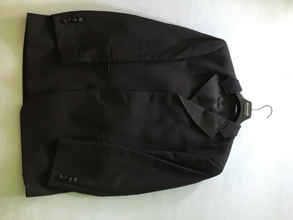 Costum stofa Pierre Cardin masura 50 pt barbati