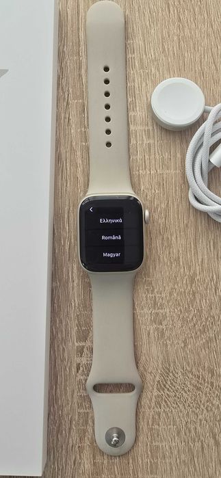 Apple Watch Series 9 – 41mm – Cellular – Starlight – Stare foarte bună