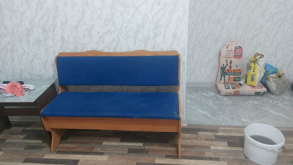 Диванчик для кухни