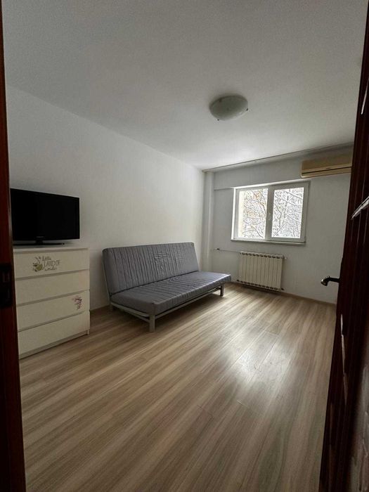 Inchiriez apartament 3 camere zona Tineretului