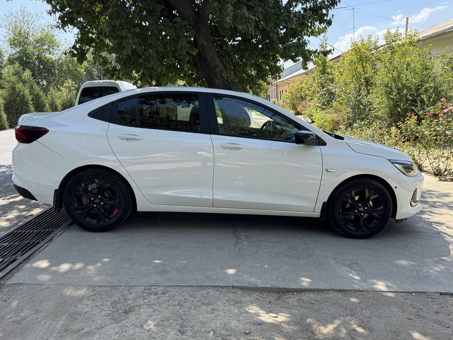 Onix redline 2025-yil