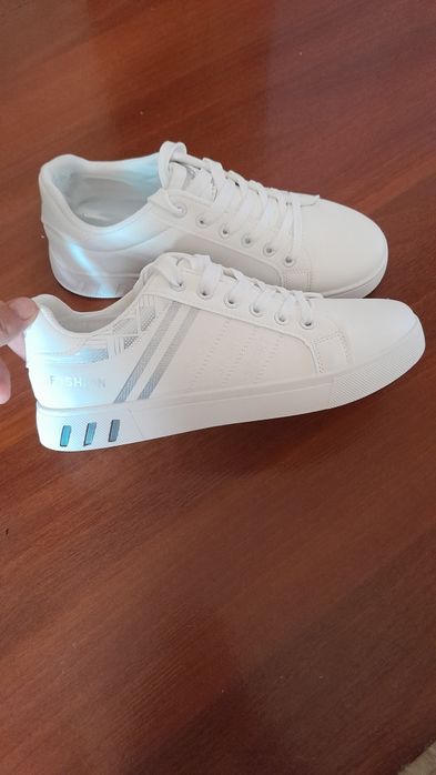 класикалық кросовка.39размер