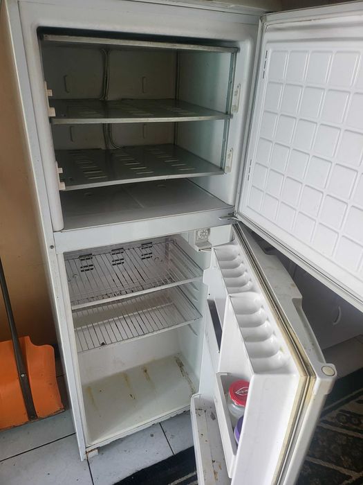 Холодильник 2 шт