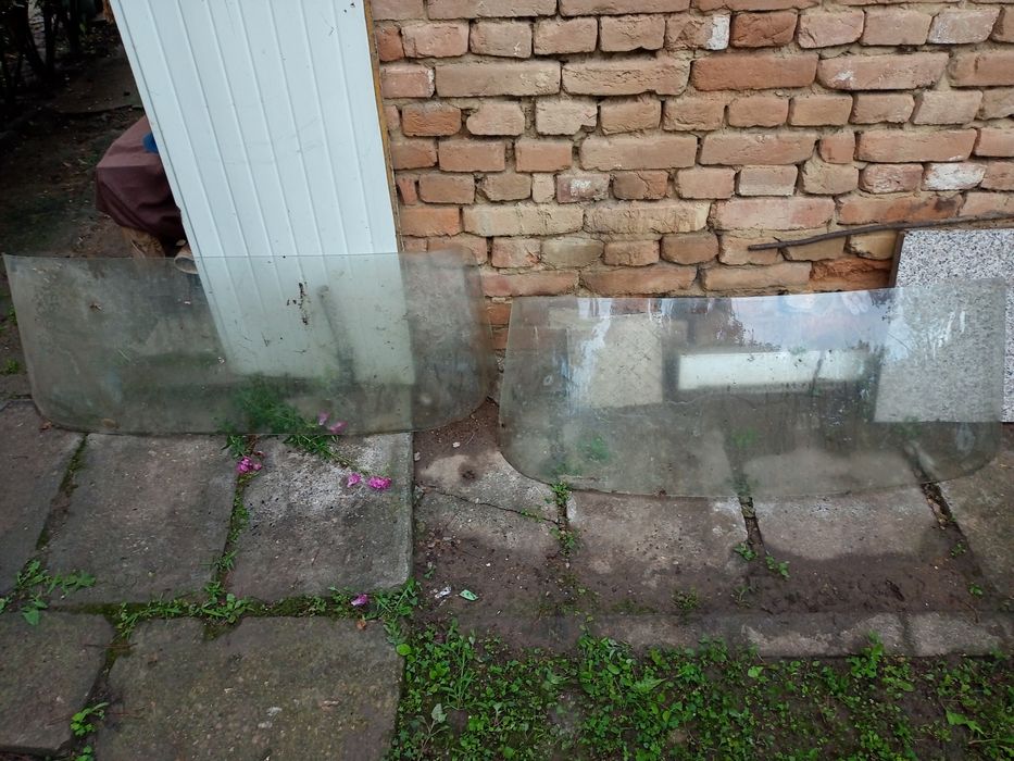 Светоотразители за газка,Стъкла за Москвич 412