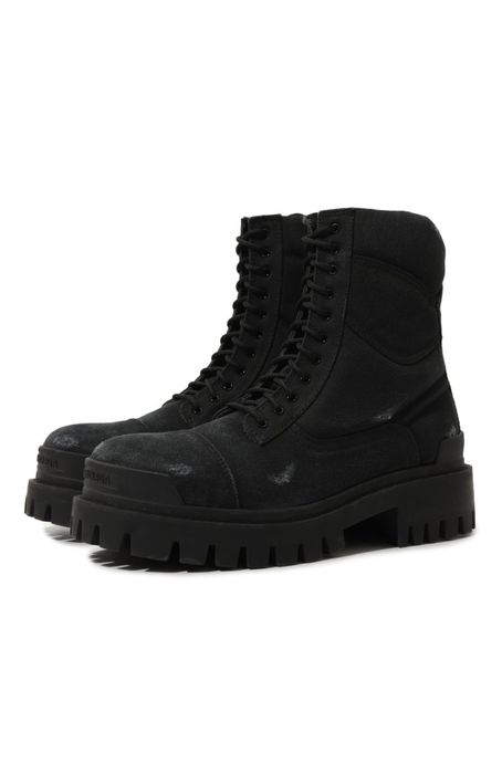 Balenciaga strike boots