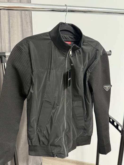 Geaca PRADA super calitate