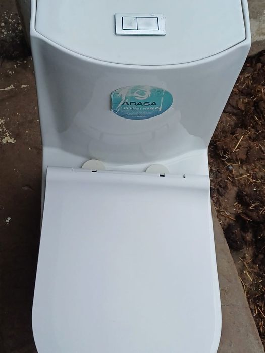 Унитаз с сидением