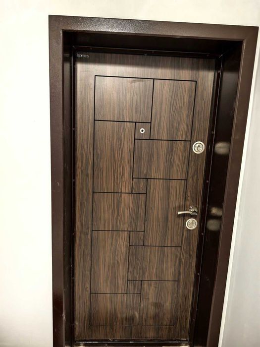 Продава се Тристаен апартамент в Казанлък - 100 кв.м за 1199 €/кв.м - Снимка #9