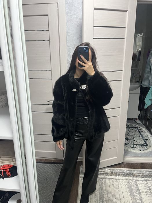 продам Шубу 42-44размер