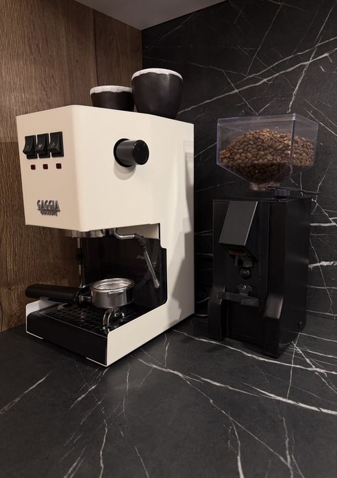 Pachet Gaggia Classic Pro + rasnita Eureka Mignon