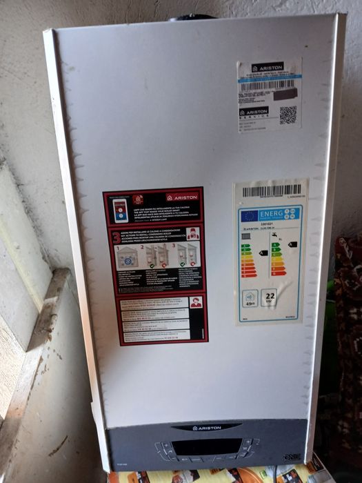Centrala termica ariston class one 24